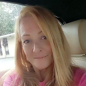 Meet your Posher, Diana